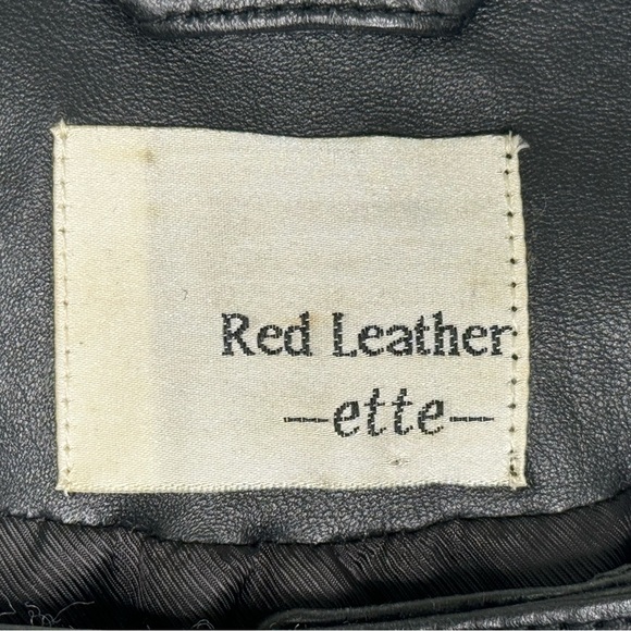 LF Stores Leather Moto Vest - Edgy Moto Style Meets Chic Fashion - Picture 5 of 10